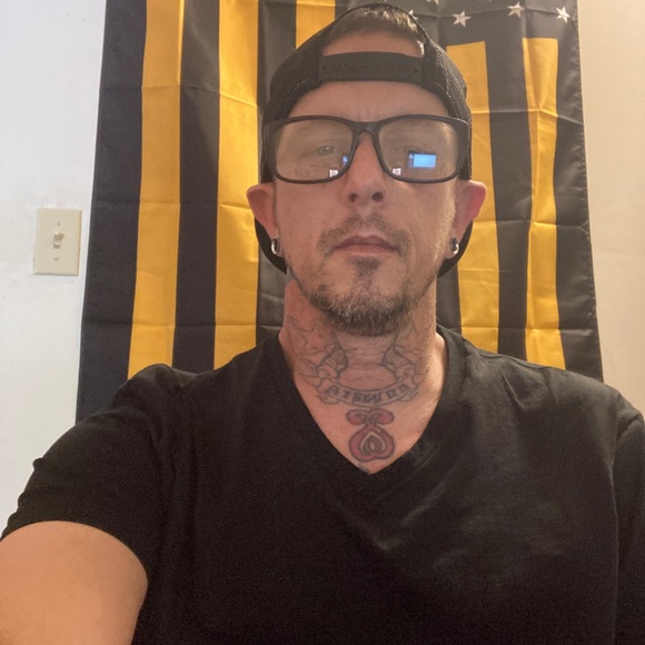 Meet your Posher, Eric - Picture 1 of 1